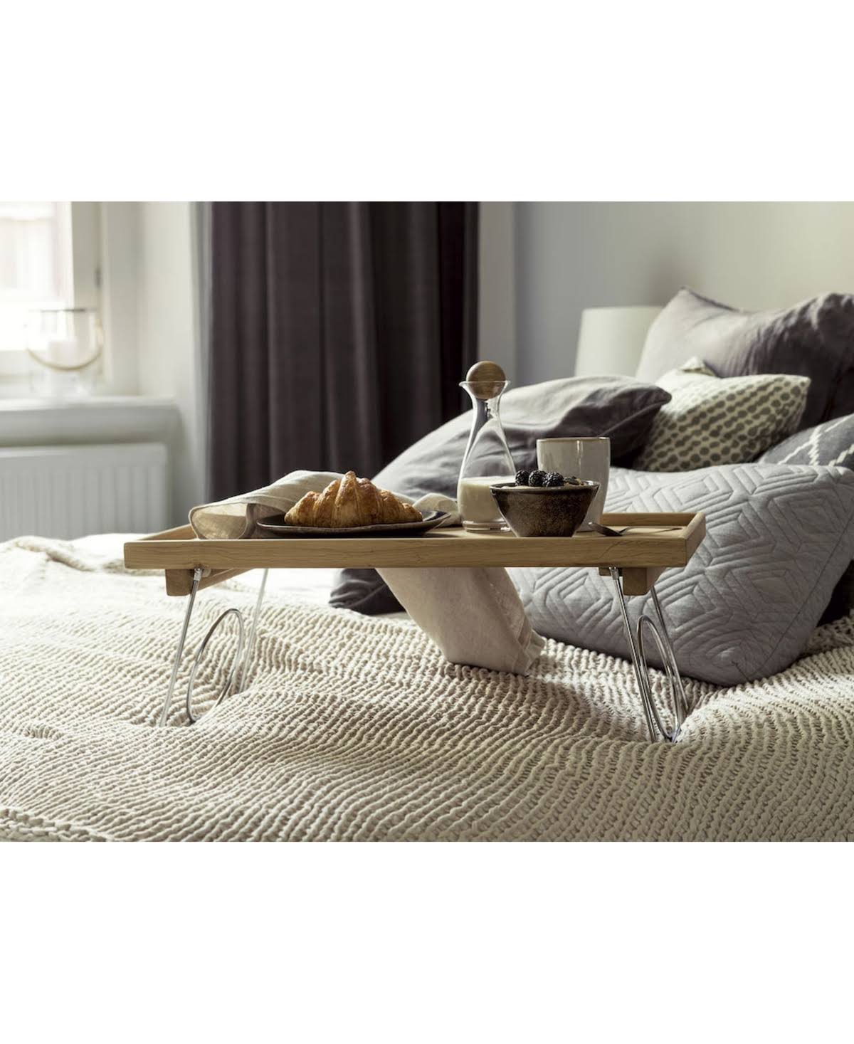 Oak Bed Tray with Folding Legs M216