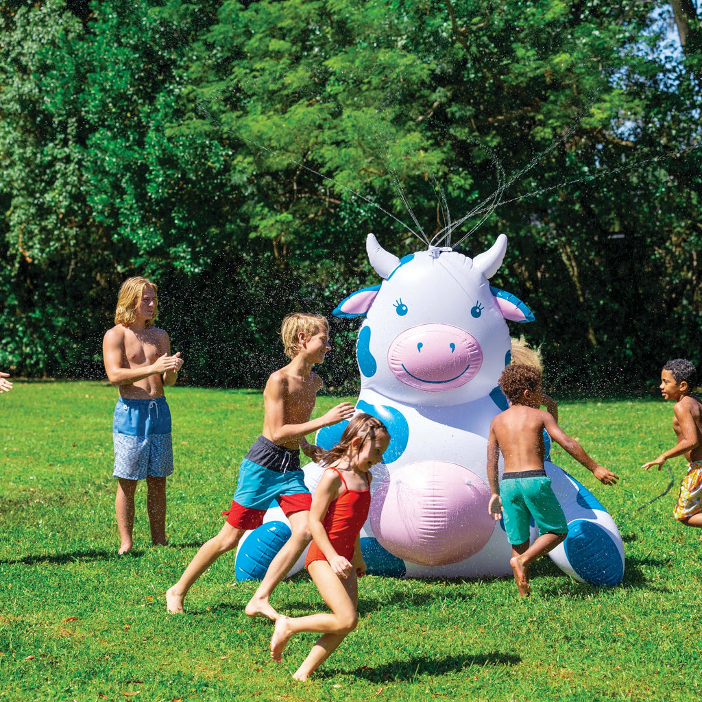 Sitting Cow Sprinkler J72647