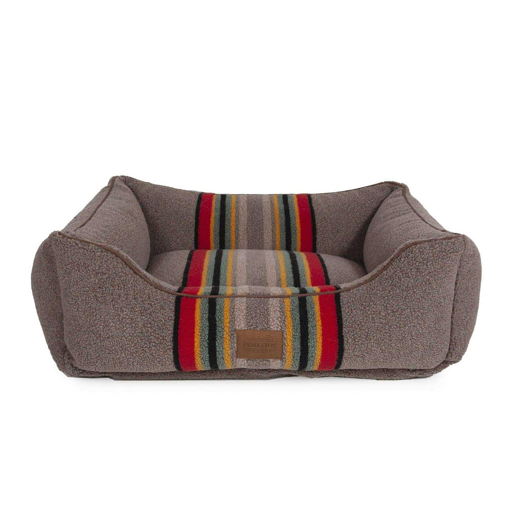 Vintage Dog Bed R7401