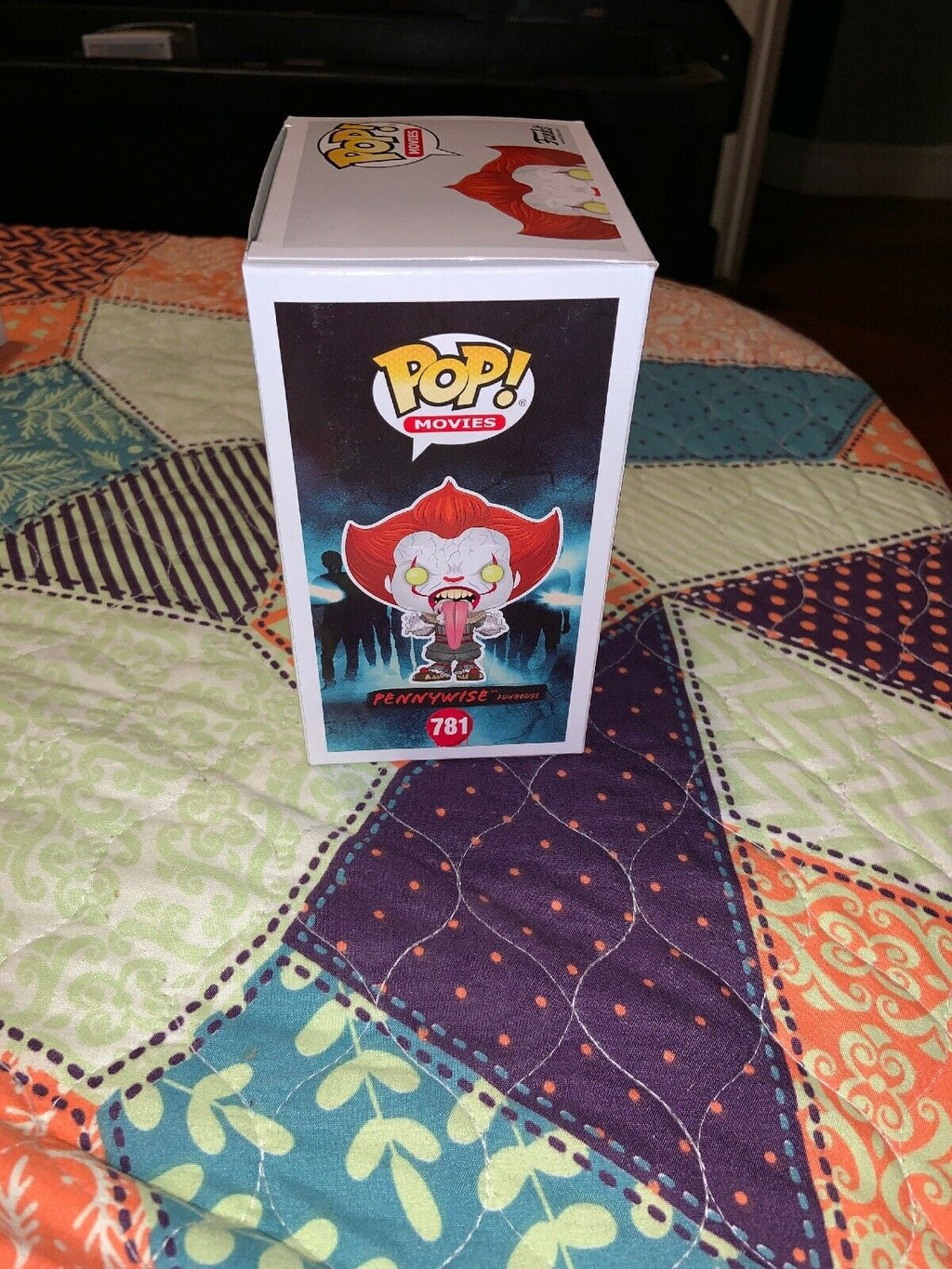 Pennywise Vinyl Figure D16824