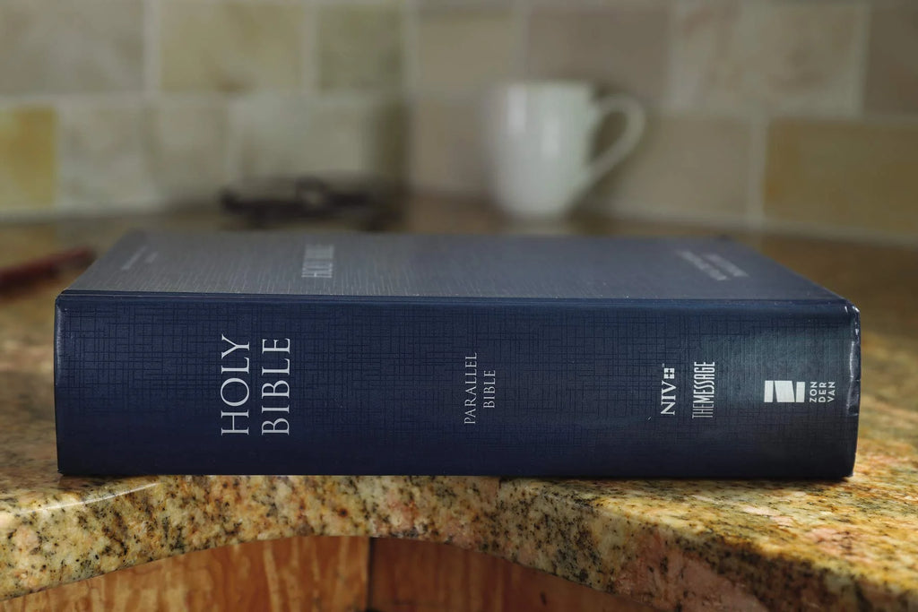 Large Print Side-By-Side Bible NIV/MS Hardcover M416568