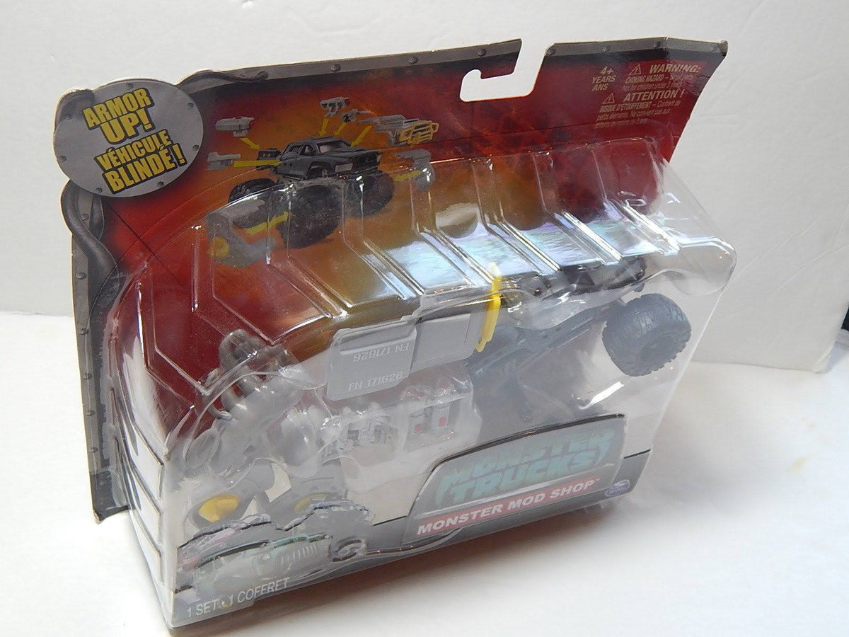 1:64 Scale Terramax Truck Vehicle I625466