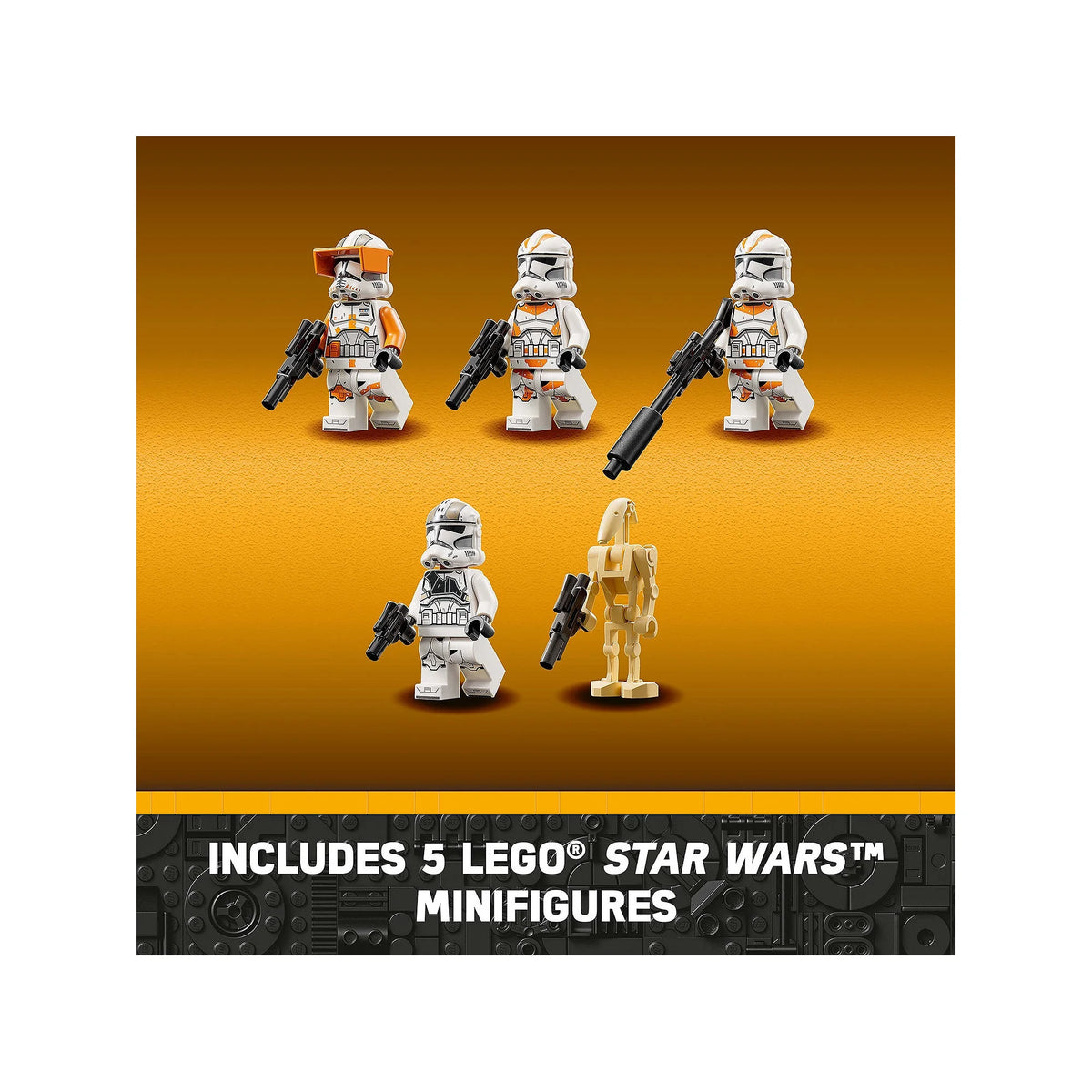 Poseable Toy with Clone Troopers & Battle Droid Figures J76478