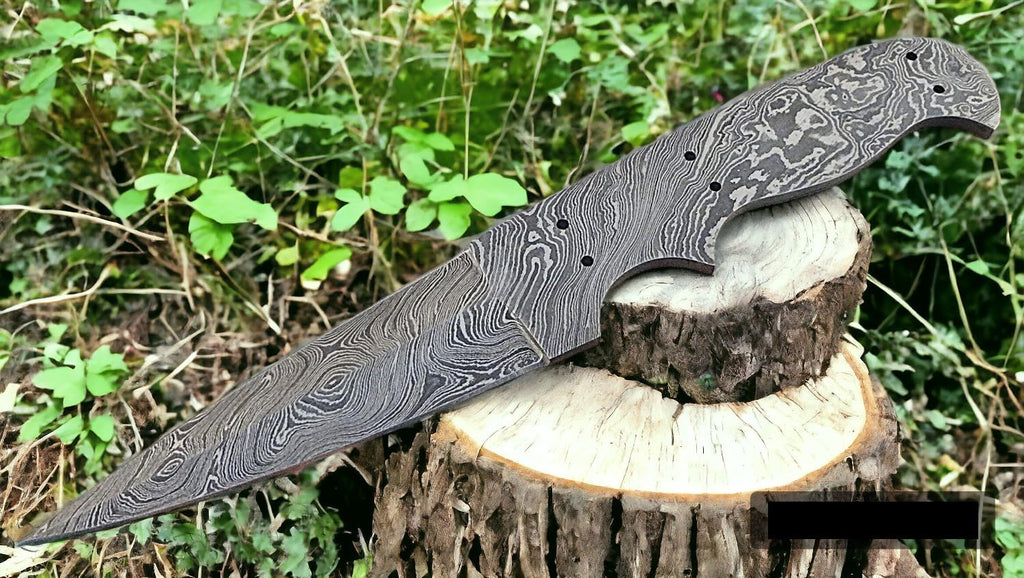 Damascus steel Full Tang Blank Blade Knife P189236
