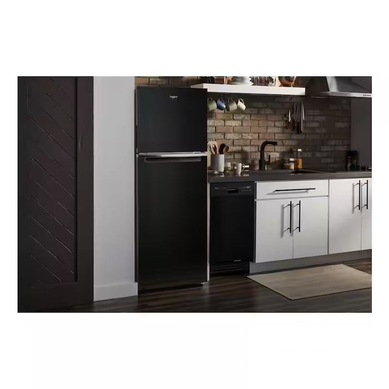 Black Top Freezer Refrigerator E7629