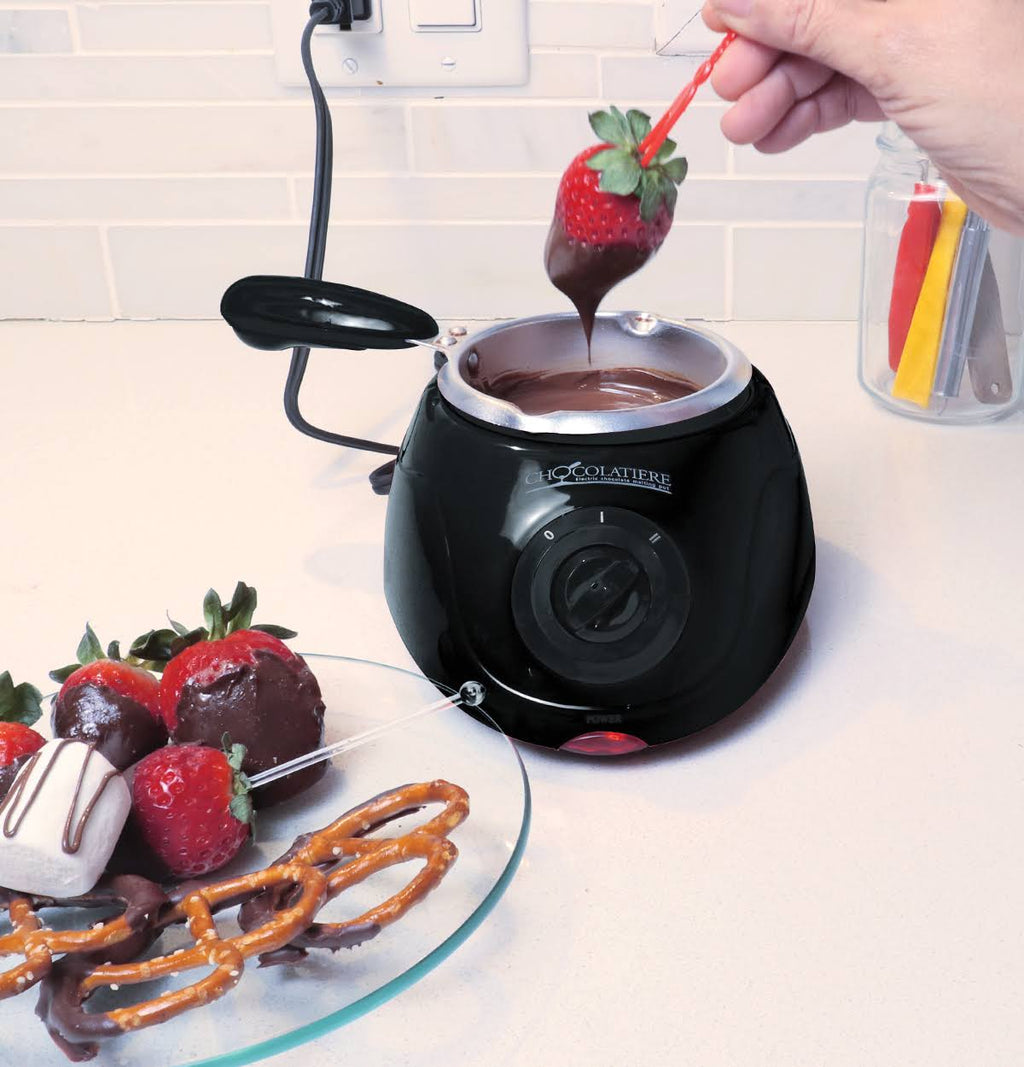 Black Chocolatiere Mini Fondue Pot and Candy-Maker D855