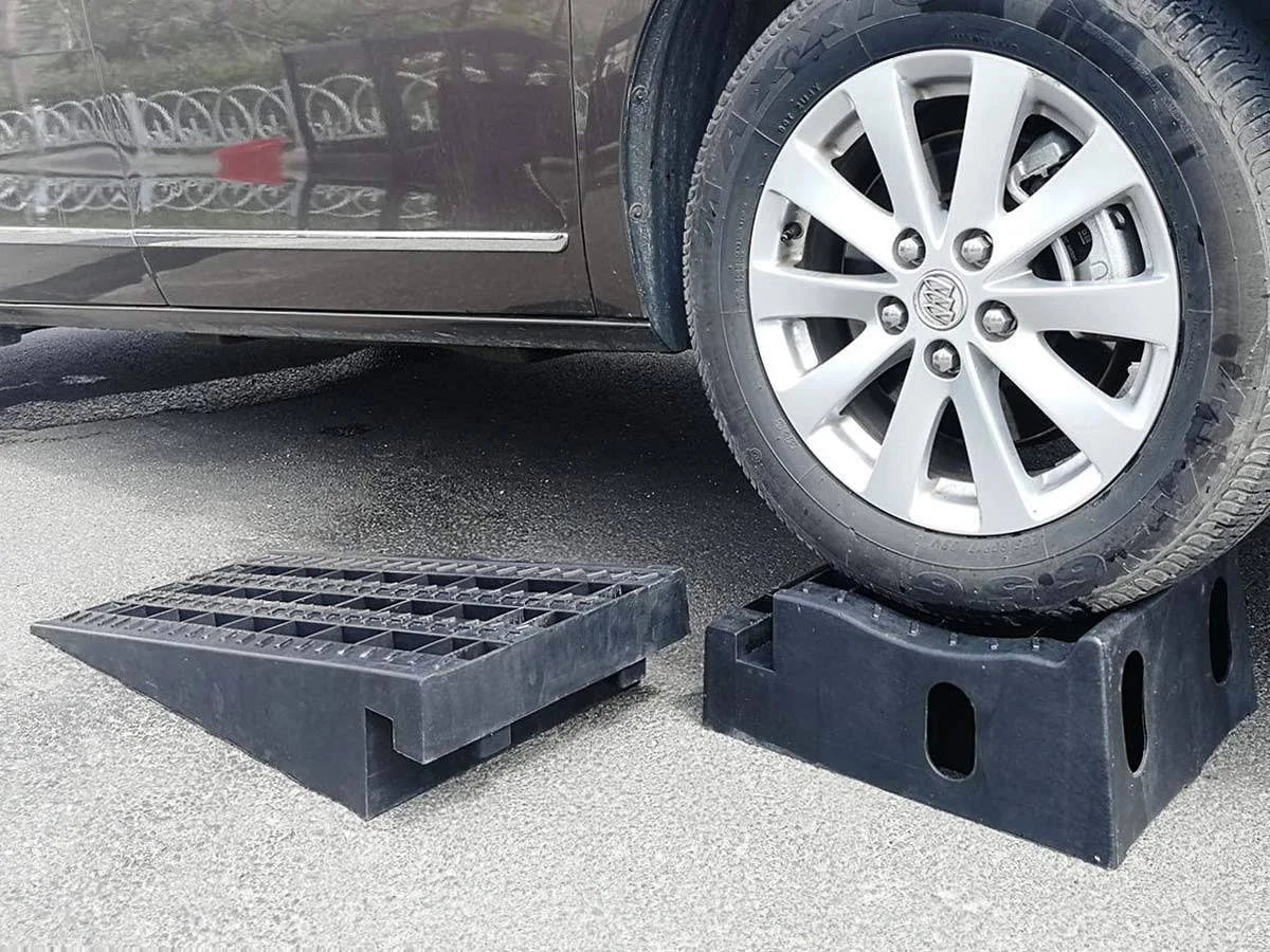 Detachable Car Ramp Set J474635