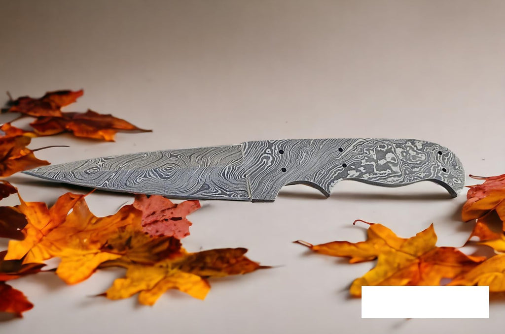 Damascus steel Full Tang Blank Blade Knife P189236