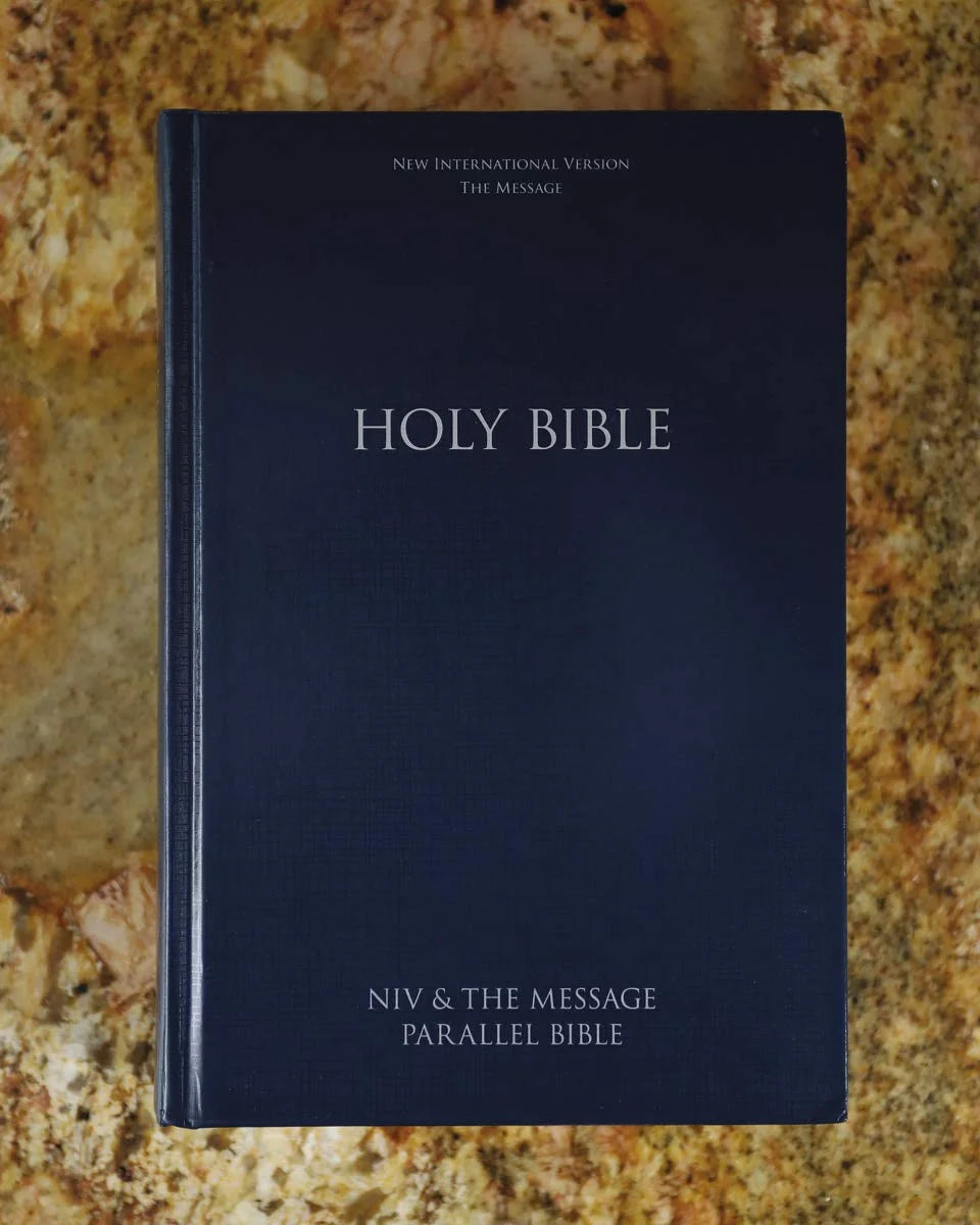 Large Print Side-By-Side Bible NIV/MS Hardcover M416568