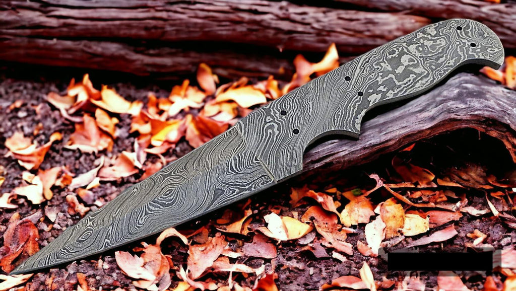 Damascus steel Full Tang Blank Blade Knife P189236