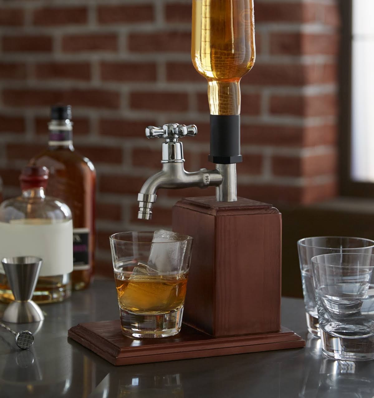 Vintage Wood Drink Dispenser H438128