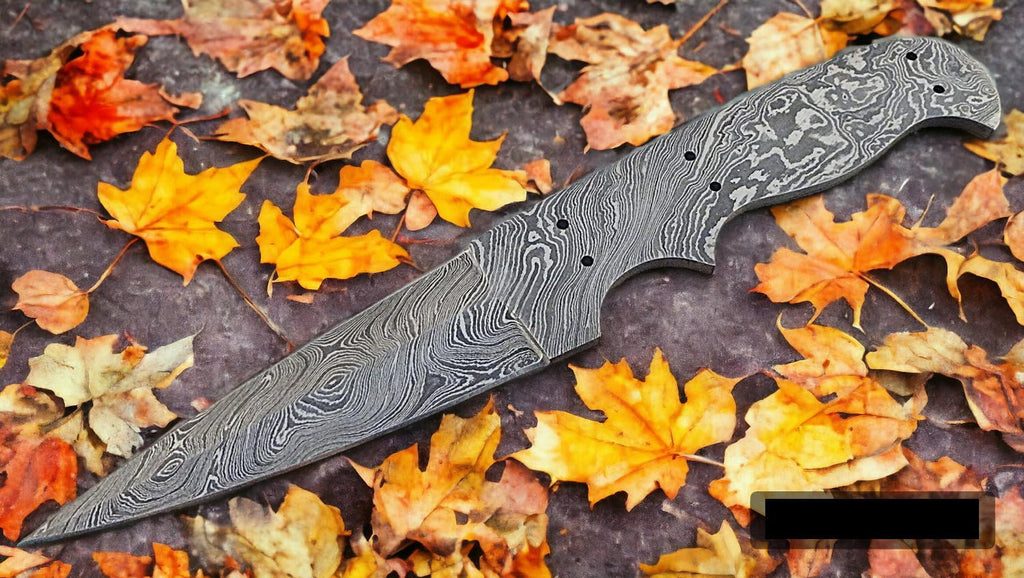 Damascus steel Full Tang Blank Blade Knife P189236