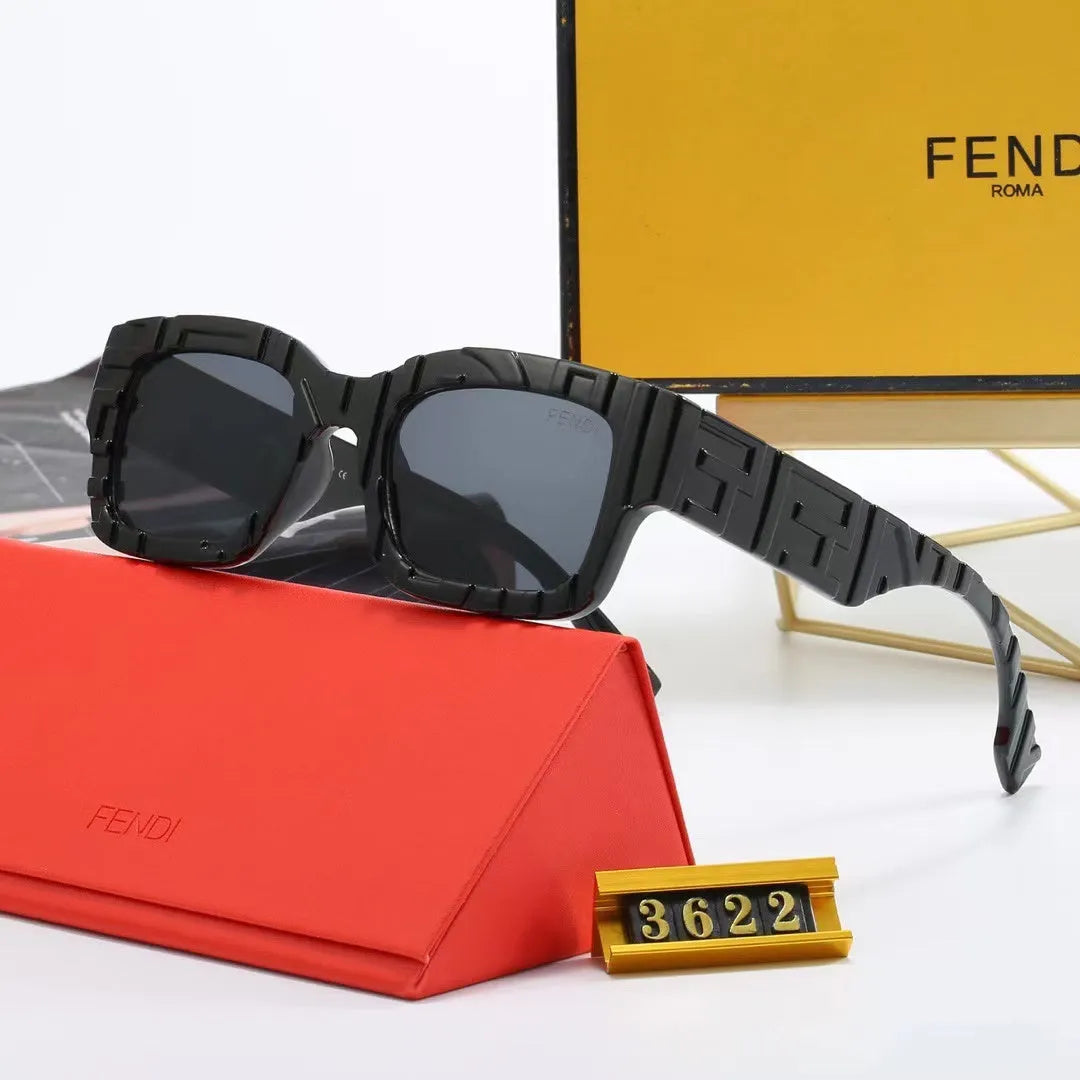 Fashionable Letter Sunglasses D593