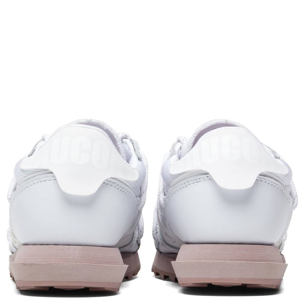 White Shadow Size 11M Shoes P861
