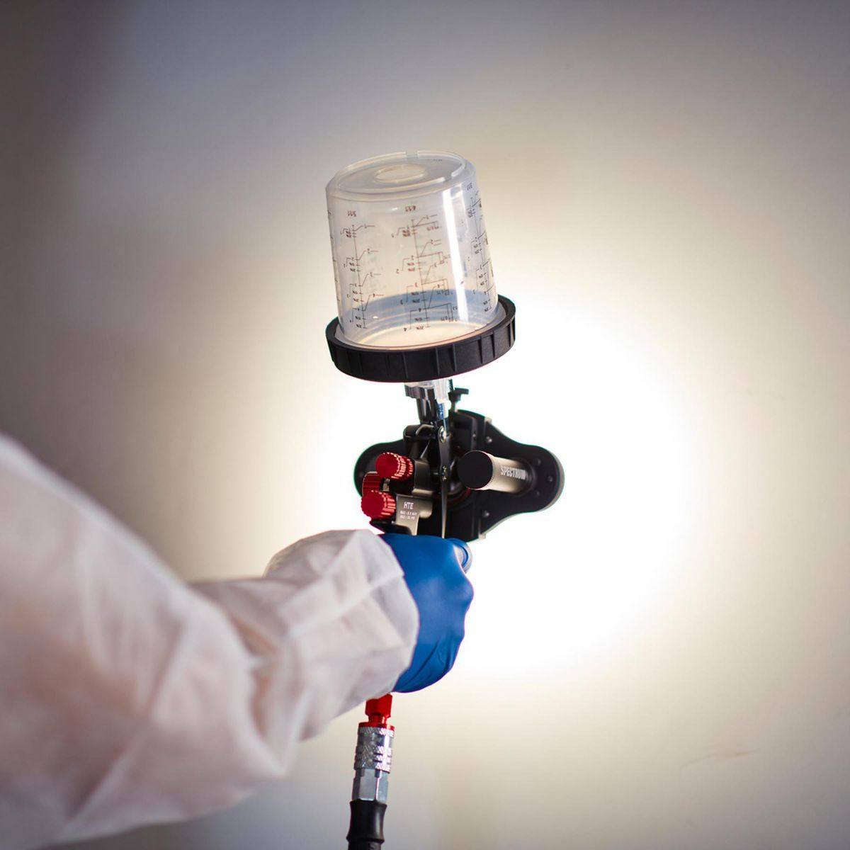 300 Lumen Air Spray Gun Light Attachment U69800