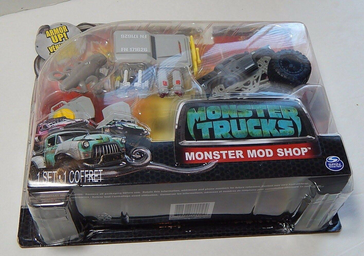 1:64 Scale Terramax Truck Vehicle I625466