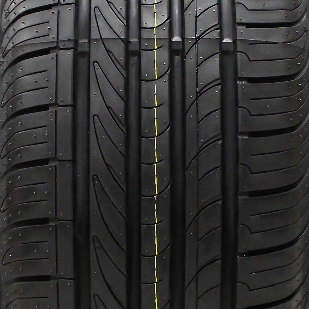 235/55R17 99W Passenger Tire M13444