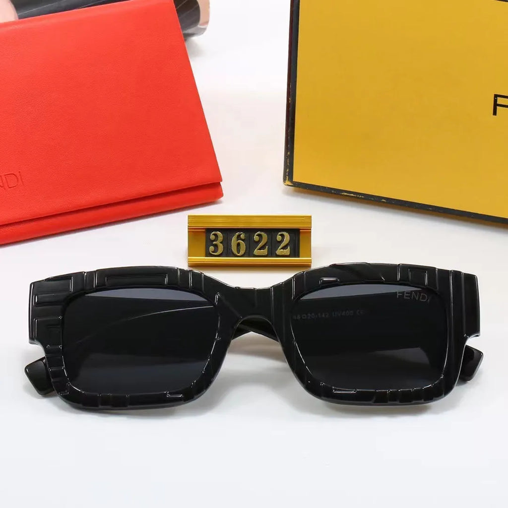 Fashionable Letter Sunglasses D593