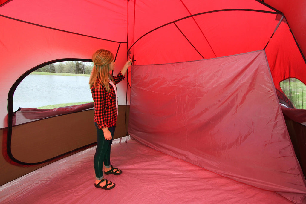 21' x 15' 10-Person Camping Tent R608517