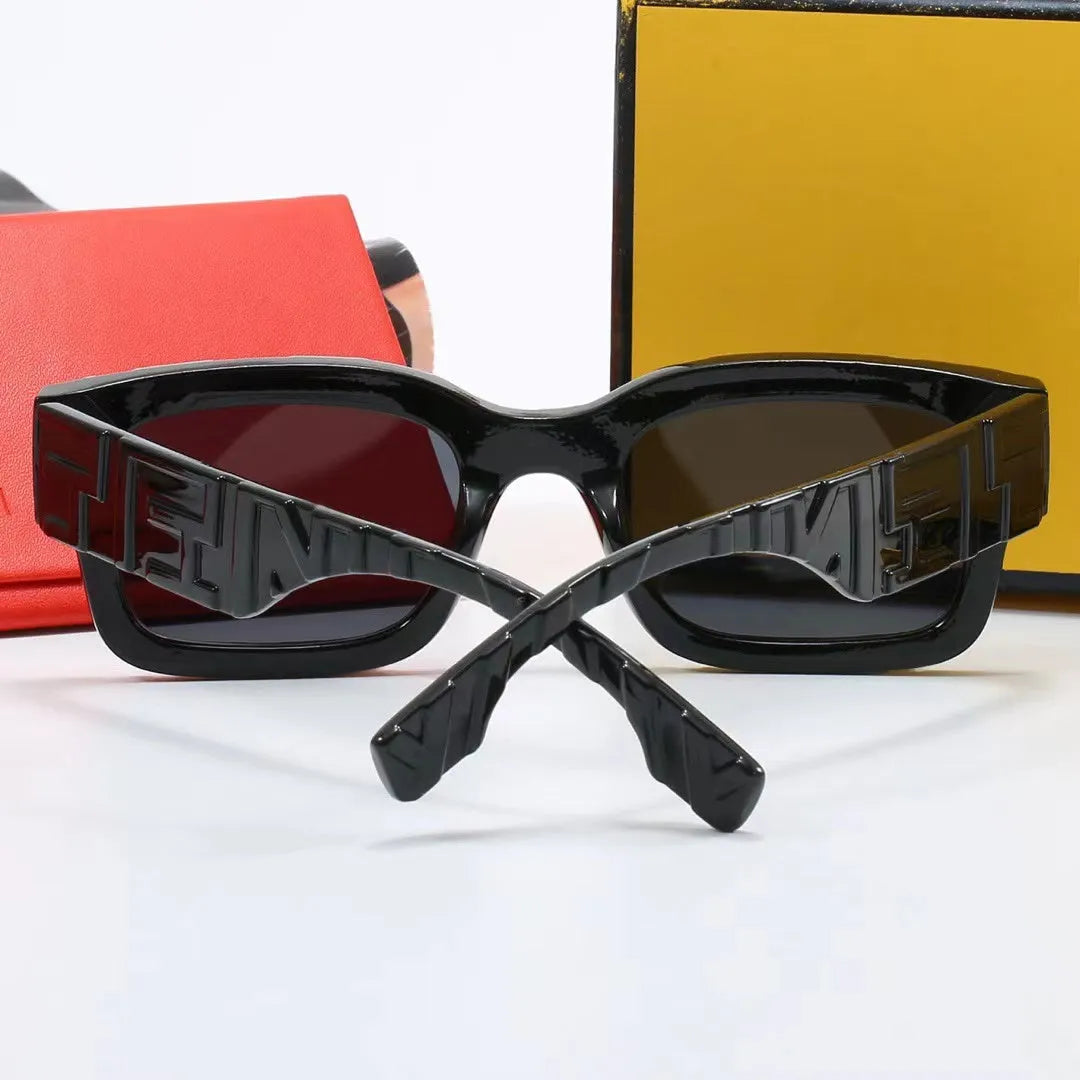 Fashionable Letter Sunglasses D593
