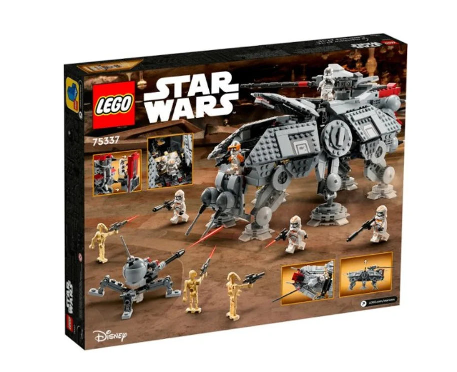 Poseable Toy with Clone Troopers & Battle Droid Figures J76478