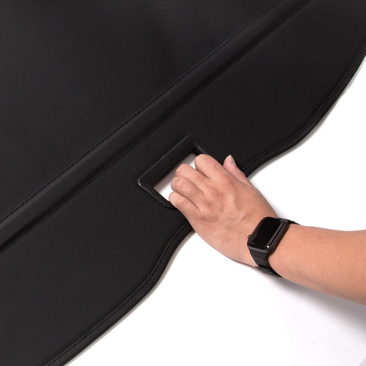 Black Retractable Cargo Cover for Subaru Forester C54406